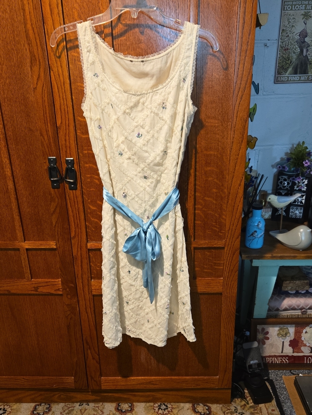 Cute Size Small? Lace & Sequin Patch Dress